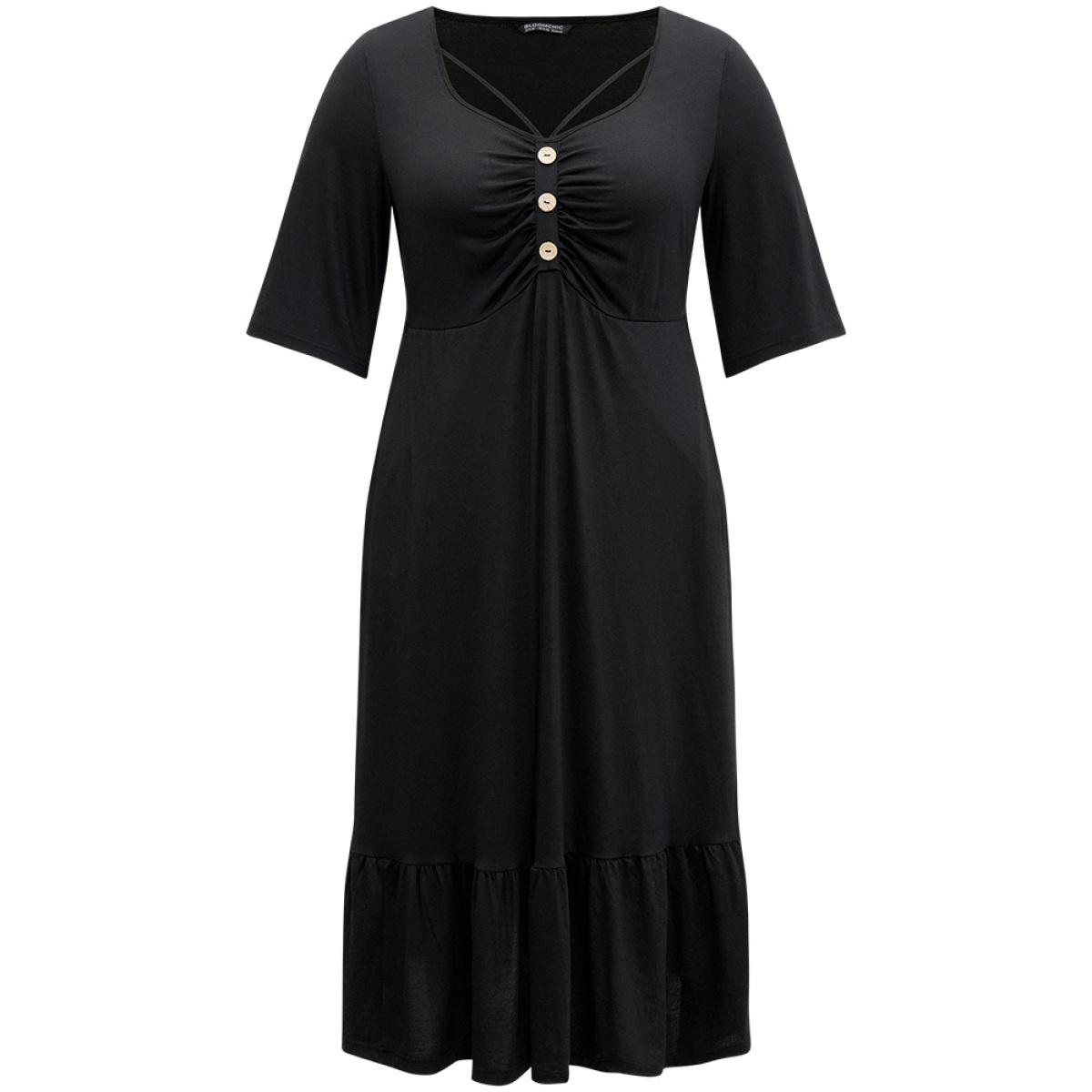 Plus Size Supersoft Essentials Plain Button Detail Crisscross Pocket Dress Black Women Casual Plain Square Neck Half Sleeve Curvy Midi Dress BloomChic 18-20/2X Product Image