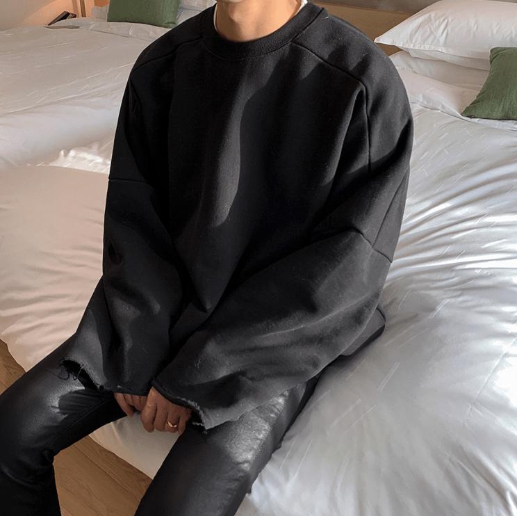 RT No. 327 OVERSIZE SWEATER Product Image