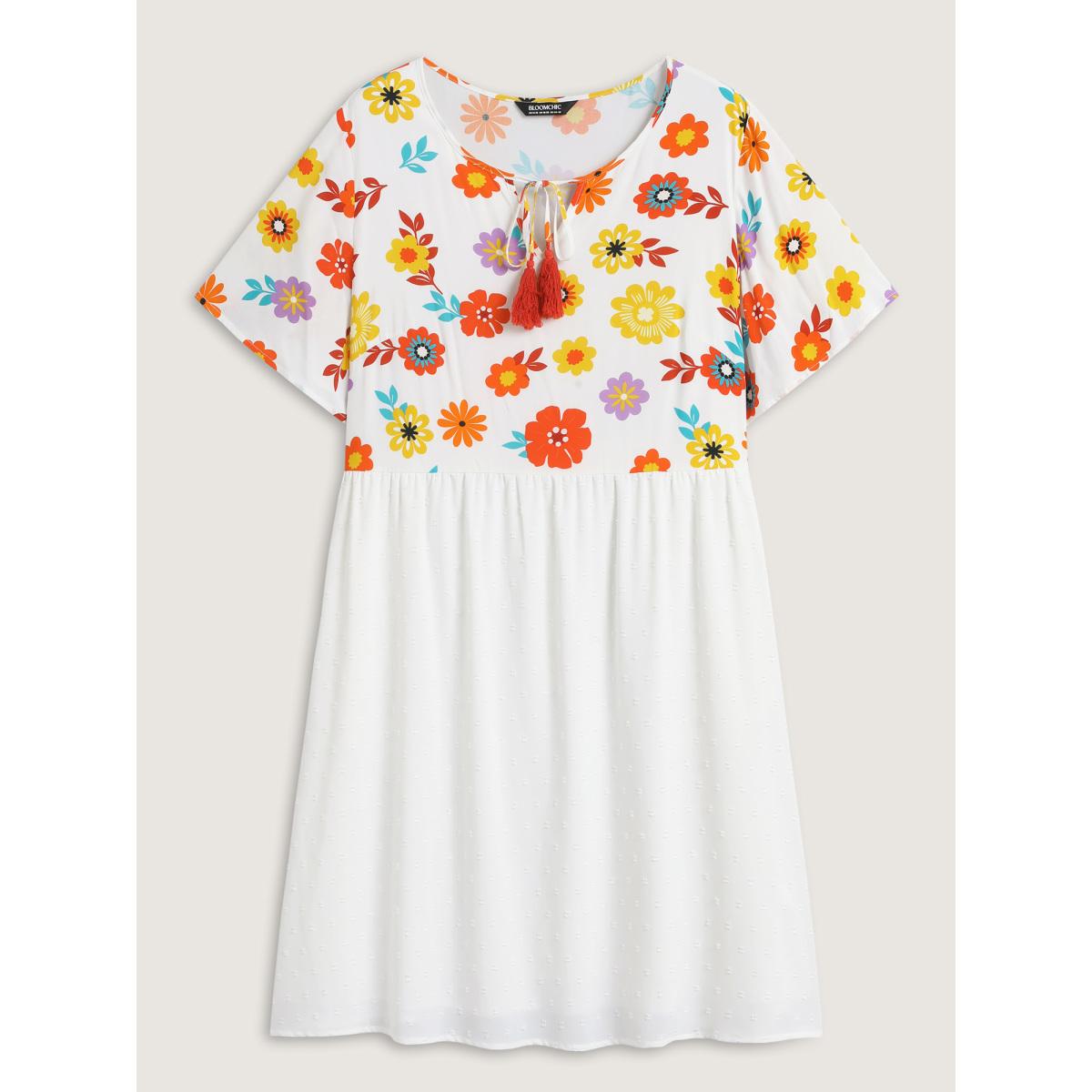 Plus Size Colorful Florals Spliced Pockets Midi Dress Brightred Women Notched collar Short sleeve Curvy BloomChic 26/4X Product Image