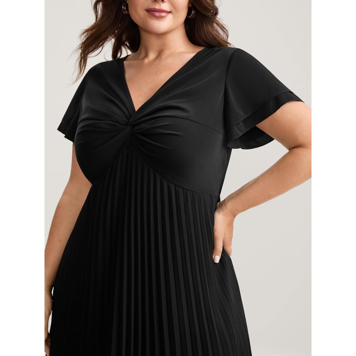 Plus Size Crossover Bodice Plicated Detail Midi Dress Black Women V-neck Sleeveless Curvy BloomChic 18-20/2X Product Image