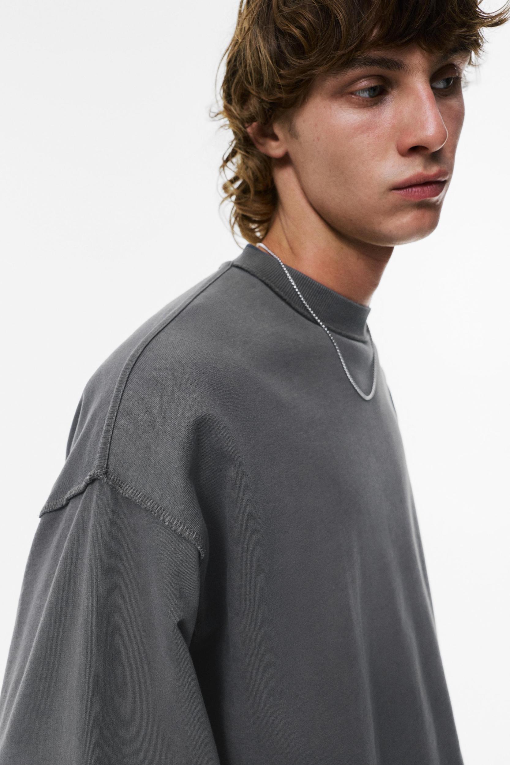 Seam detail long sleeve T-shirt Product Image