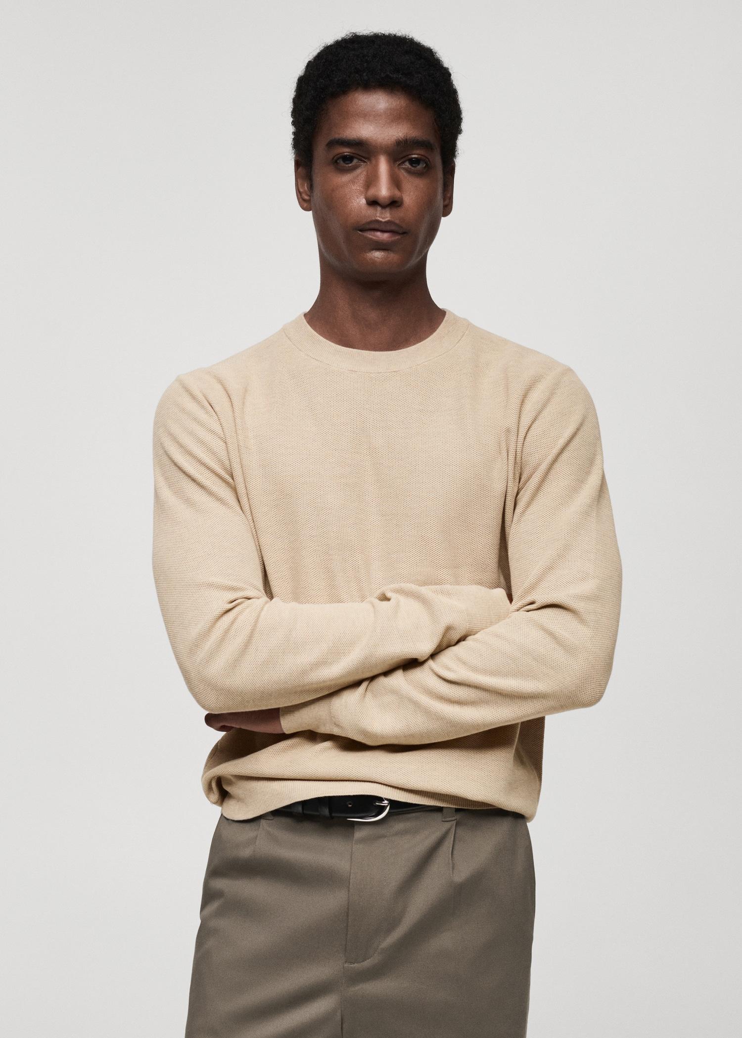 Microstructured cotton knitted sweater - Men | MANGO USA Product Image