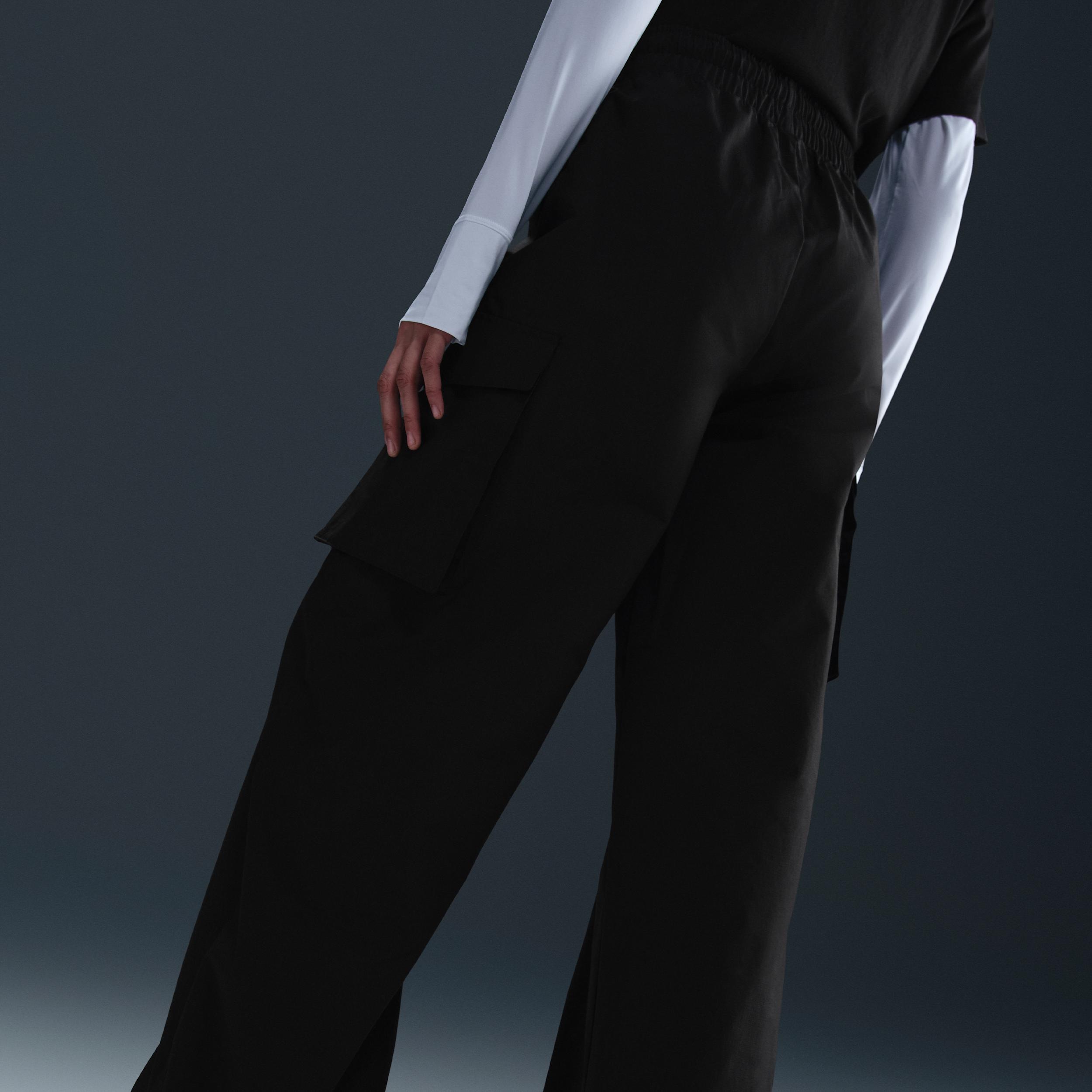 Womens Nike Sportswear Everything Wovens Mid-Rise Cargo Pants | HM6976-010 Product Image