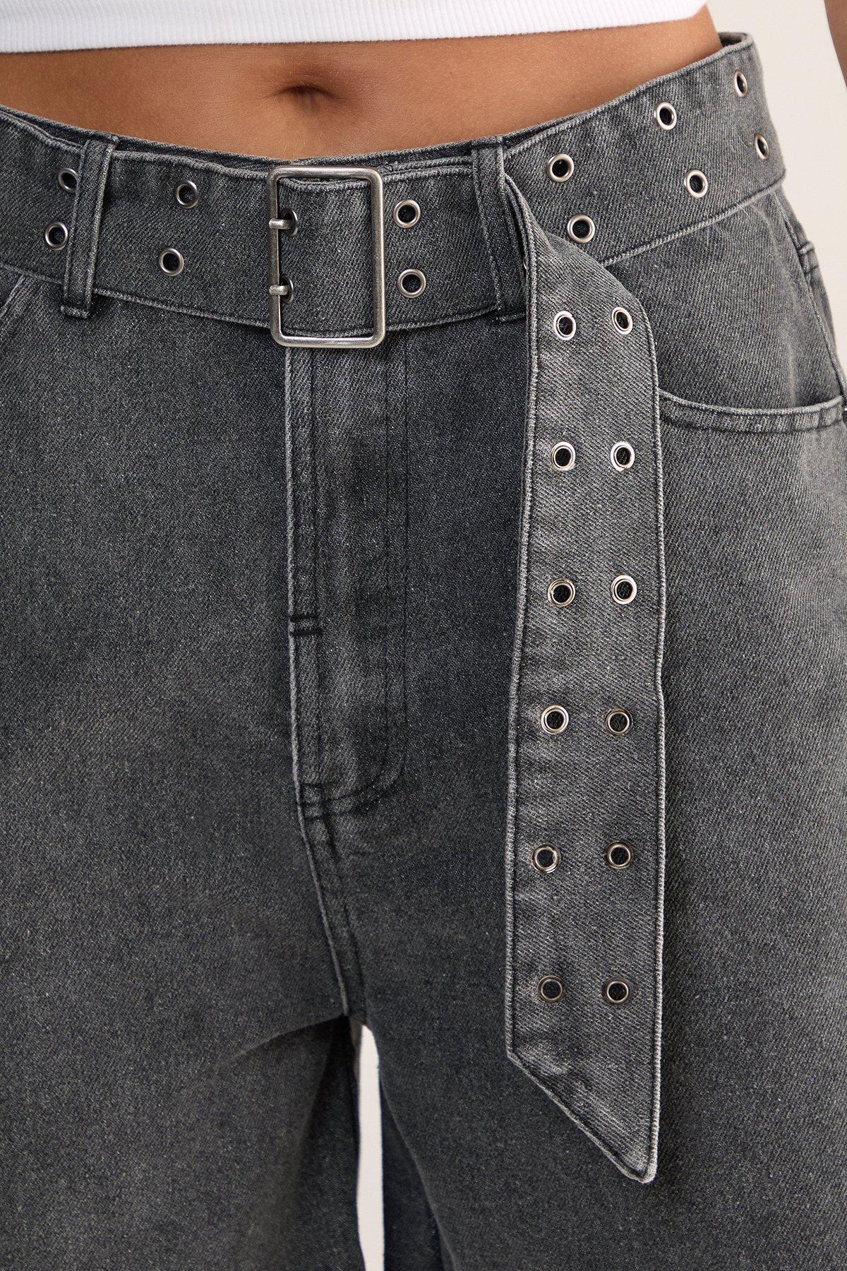 Frayed Belted Denim Shorts Product Image