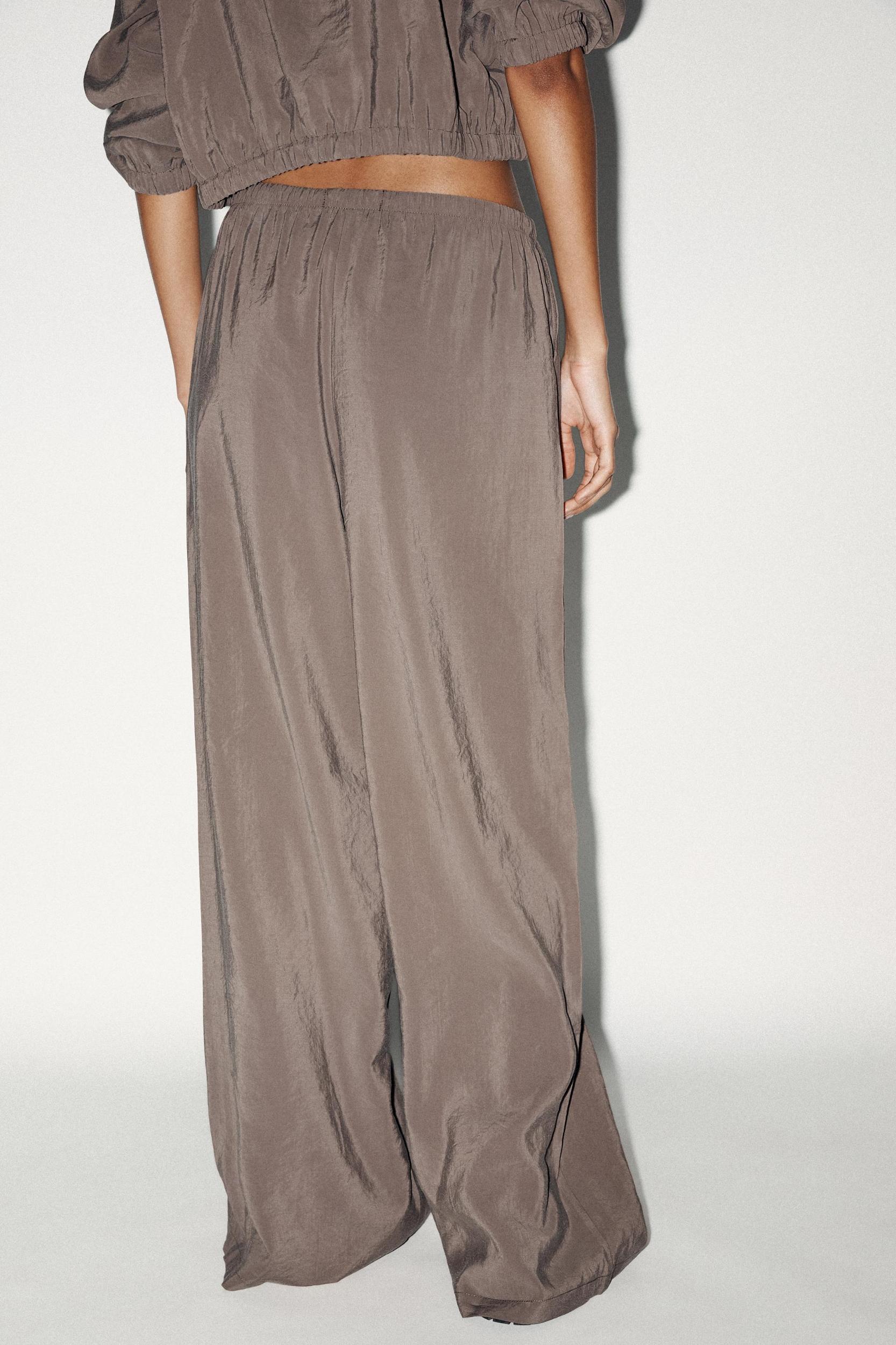 FLOWY PALAZZO PANTS Product Image