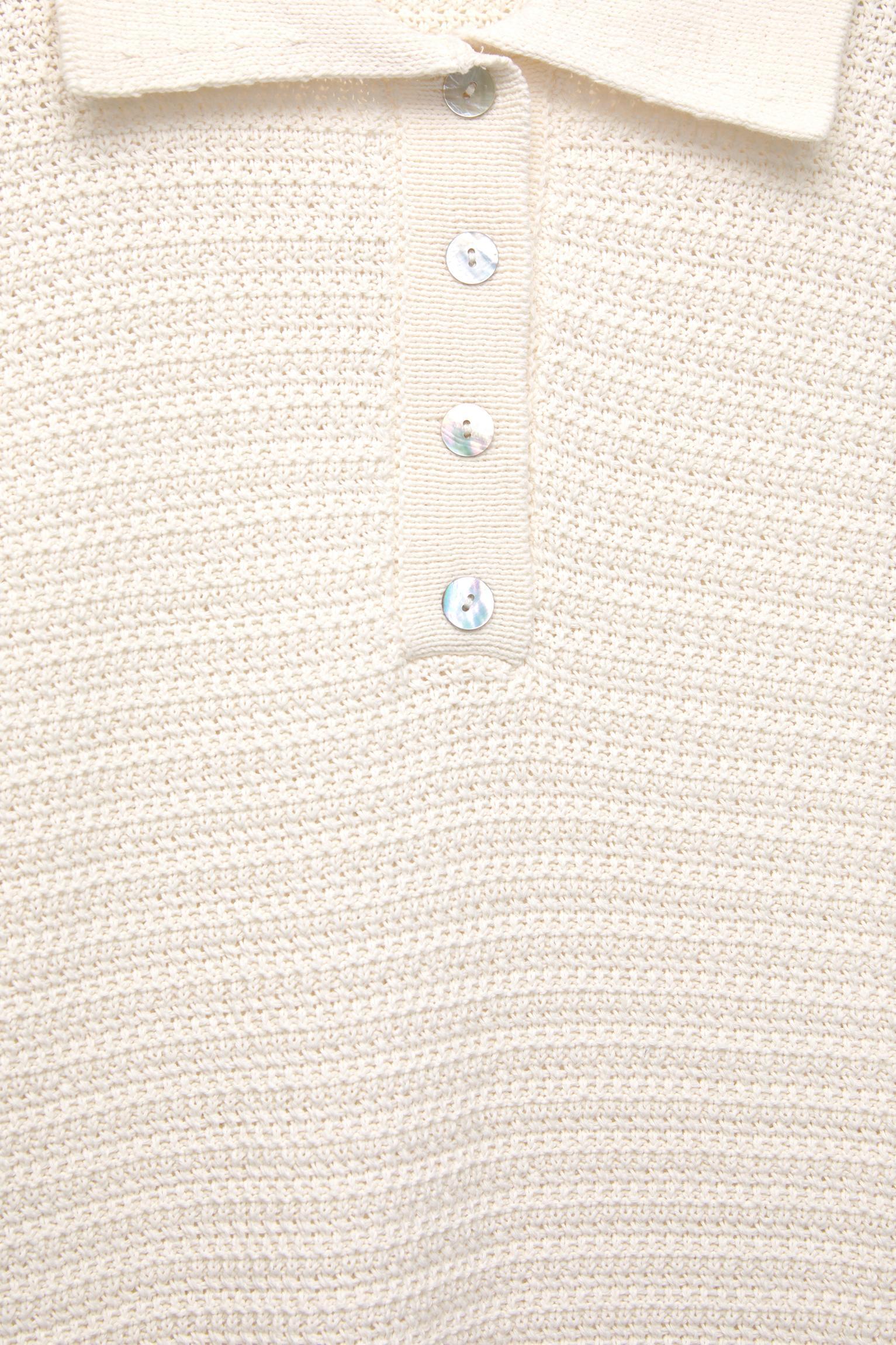 Oversize polo collar sweater Product Image