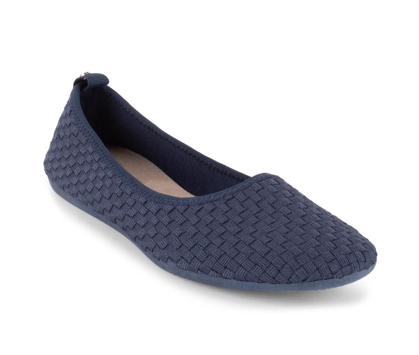 Women's Danskin Saunter Flats Product Image