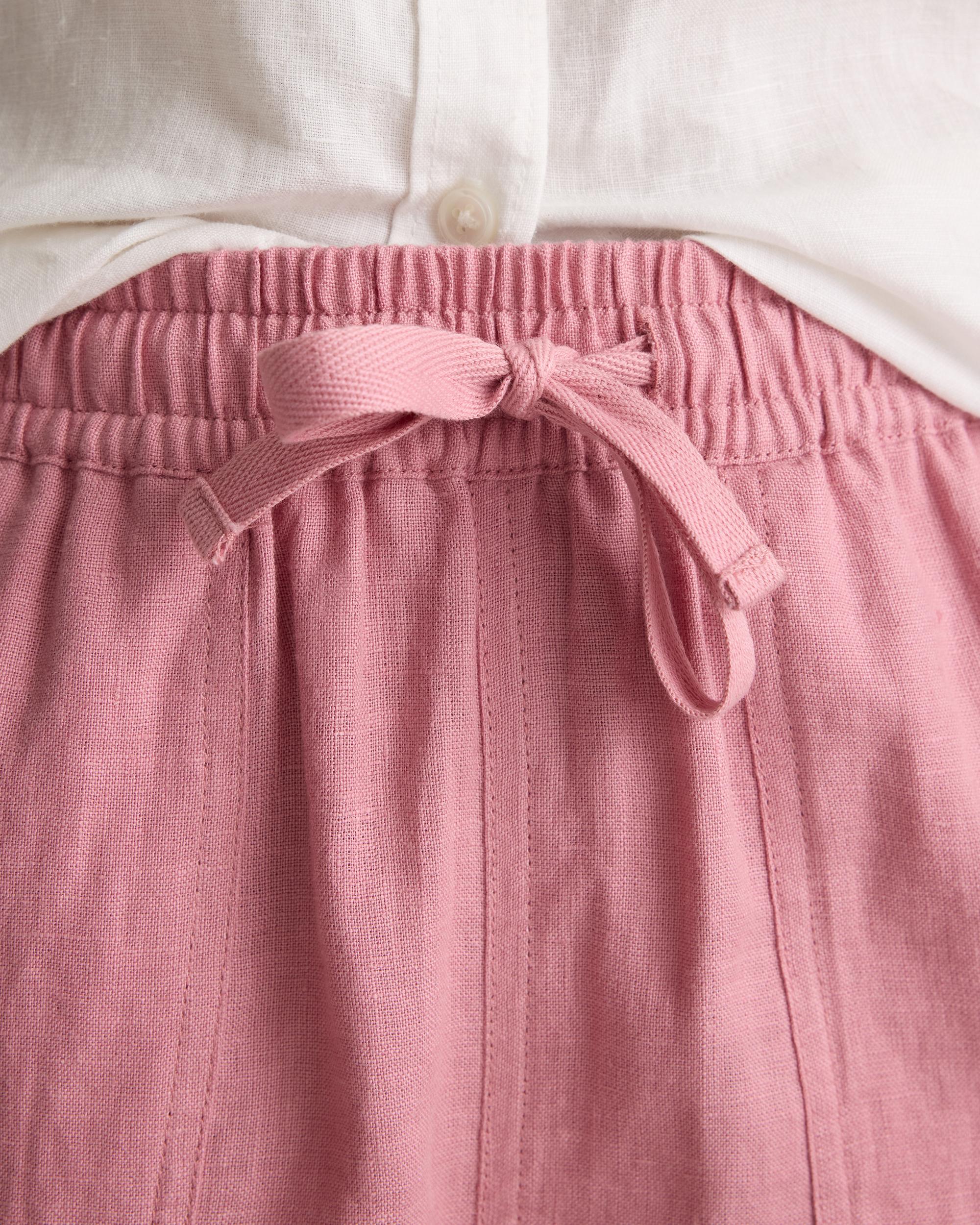 Quince | Women's 100% European Linen Shorts Product Image