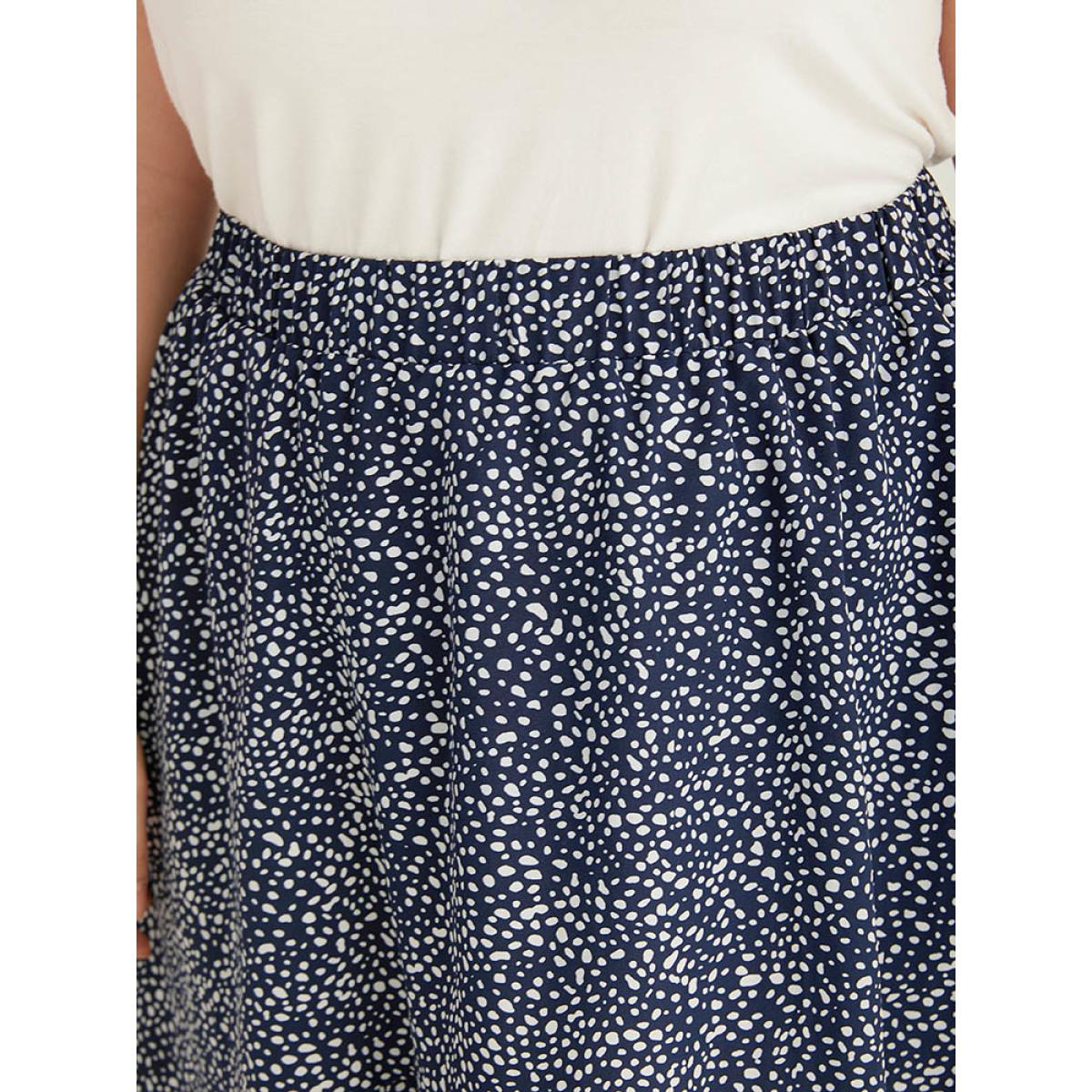 Plus Size Allover Print Pocket Ruffle Layered Hem Skirt Women Indigo Elegant Elastic Waist No stretch Pocket Dailywear Skirts BloomChic 30/6X Product Image