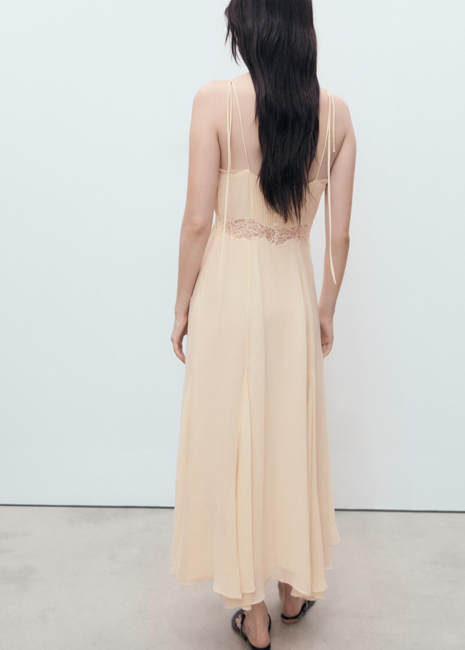 Lace camisole dress - Women | MANGO USA Product Image