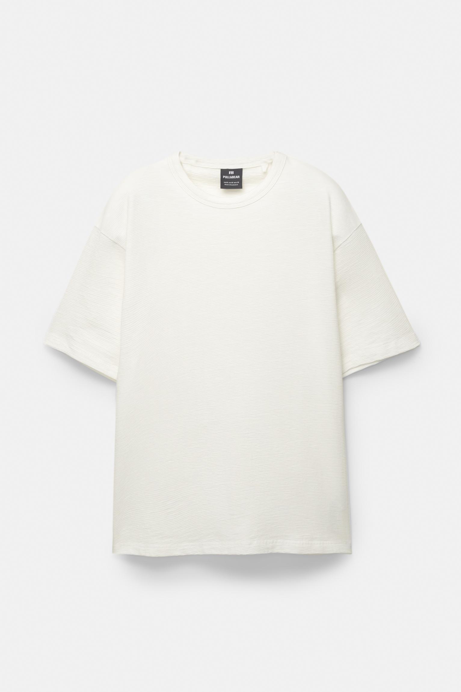 Short sleeve textured T-shirt Product Image