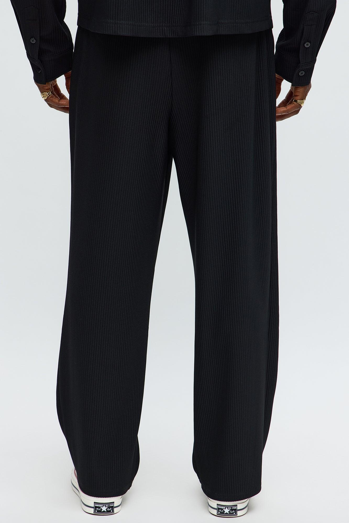 Show Up Baggy Elastic Waist Pant - Black Male Product Image