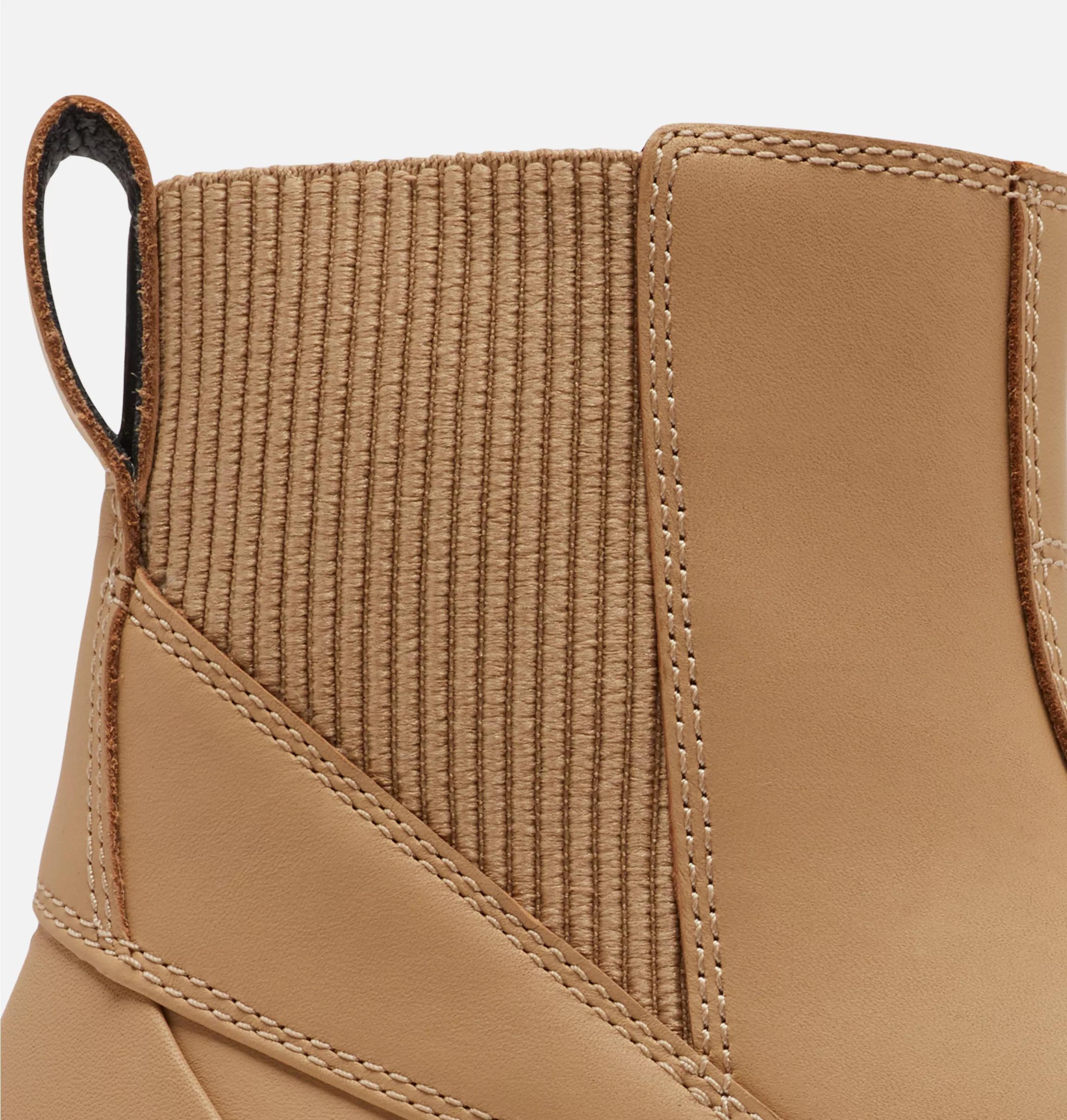 CARIBOU™ X Women's Chelsea Waterproof Boot Product Image