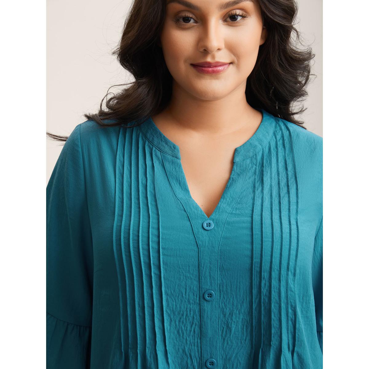 Plus Size Toothpick Pleat Relaxed Fit Tiered Midi Dress Cerulean Women Flat collar with V-notch Elbow-length sleeve Curvy BloomChic 18-20/2X Product Image