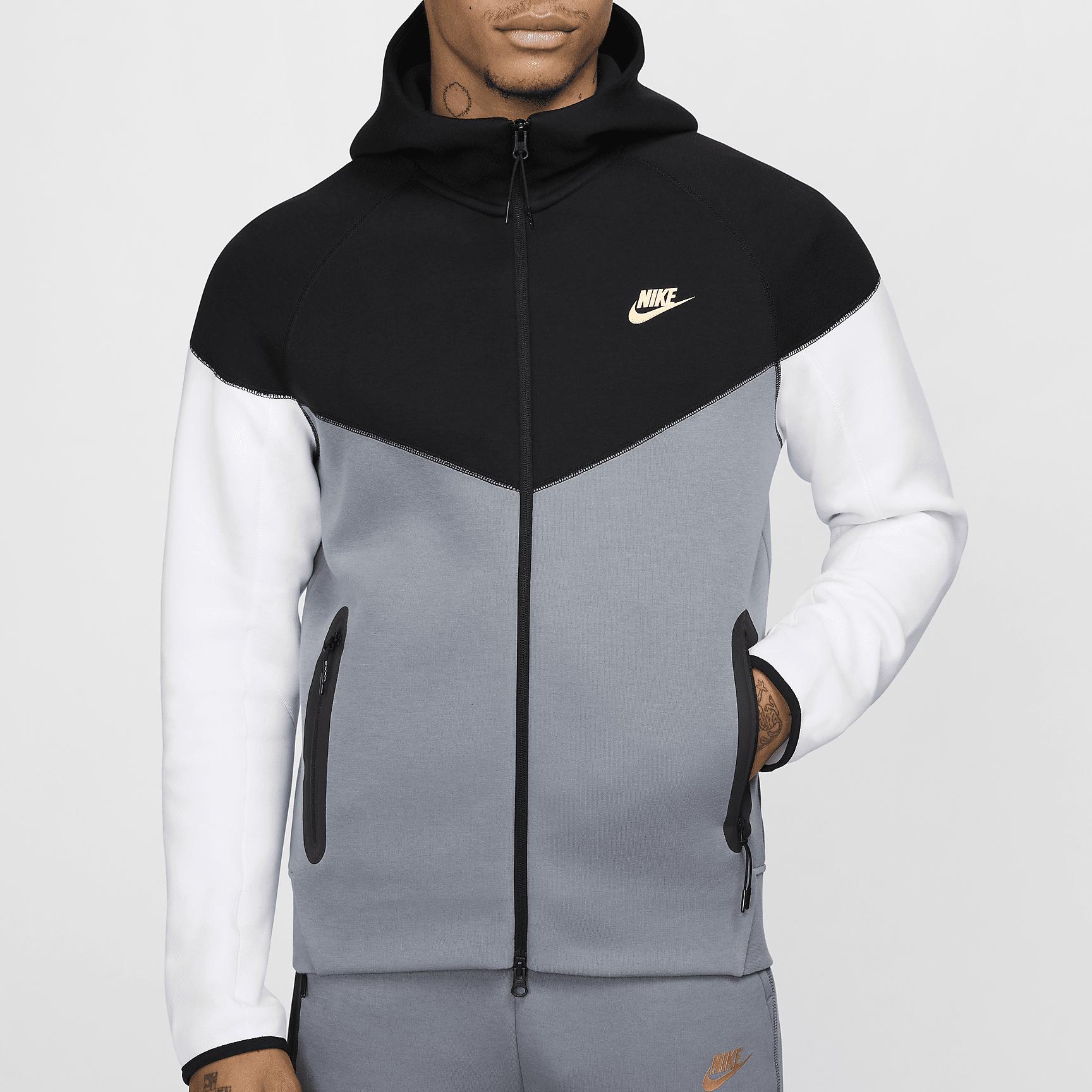 Mens Nike Sportswear Tech Fleece Windrunner Full-Zip Hoodie | FZ4709-011 Product Image