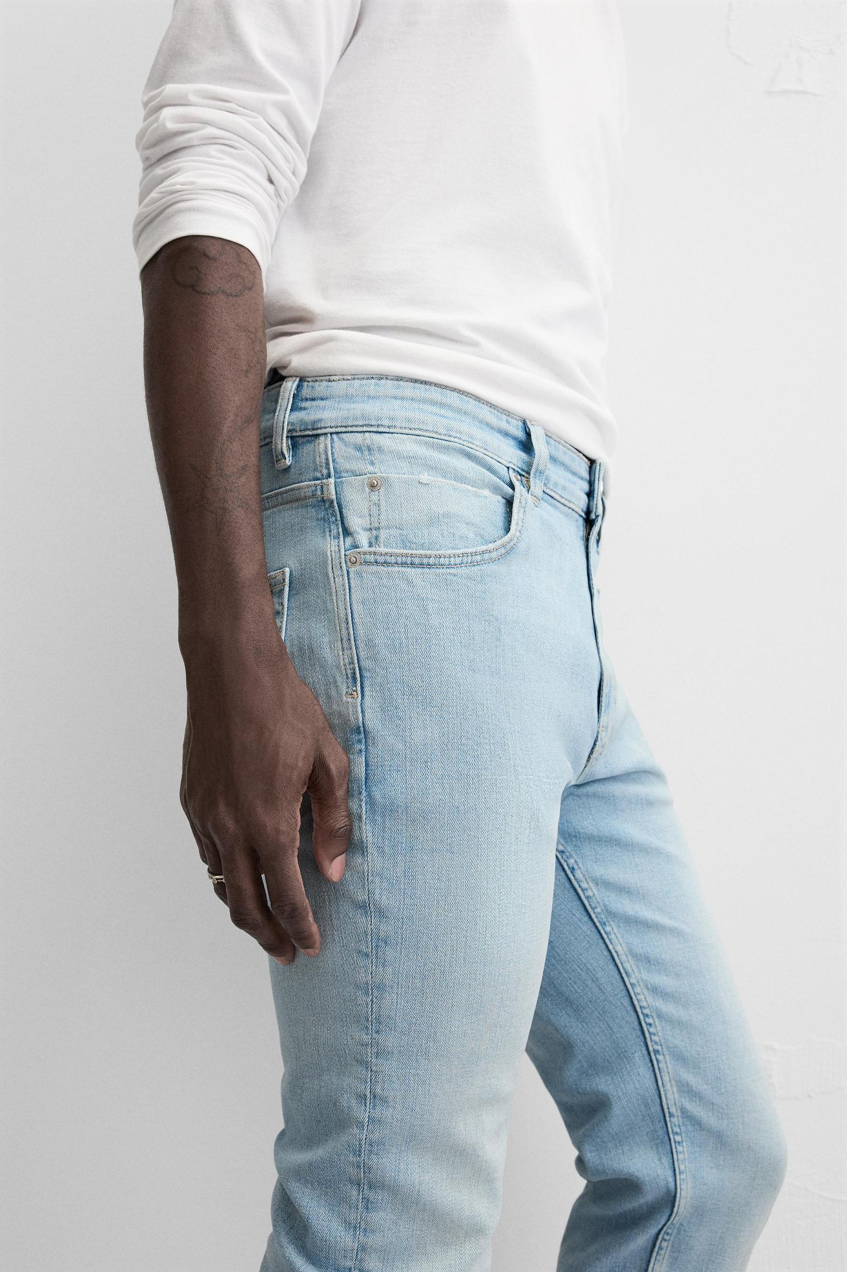 SKINNY FIT CROPPED JEANS Product Image