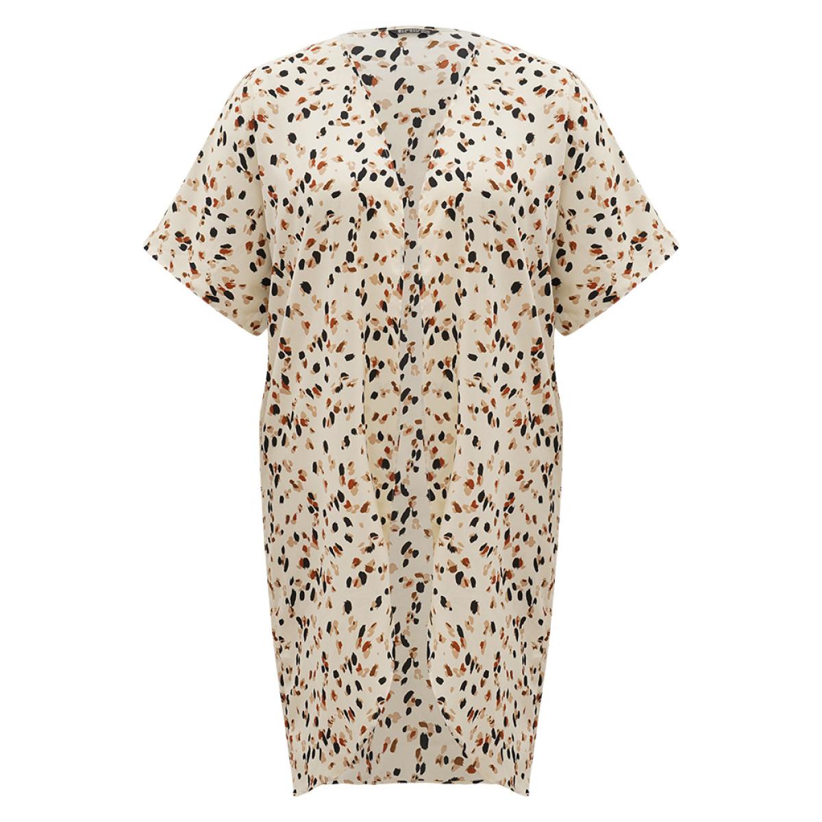 Plus Size Allover Print Open Front Dolman Sleeve Kimono Women Ivory Casual Scalloped Dailywear Kimonos BloomChic 14-16/1X Product Image