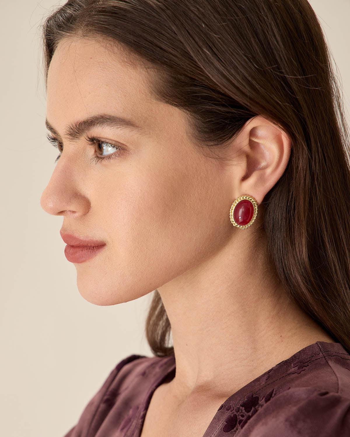 Retro Oval Earrings Product Image