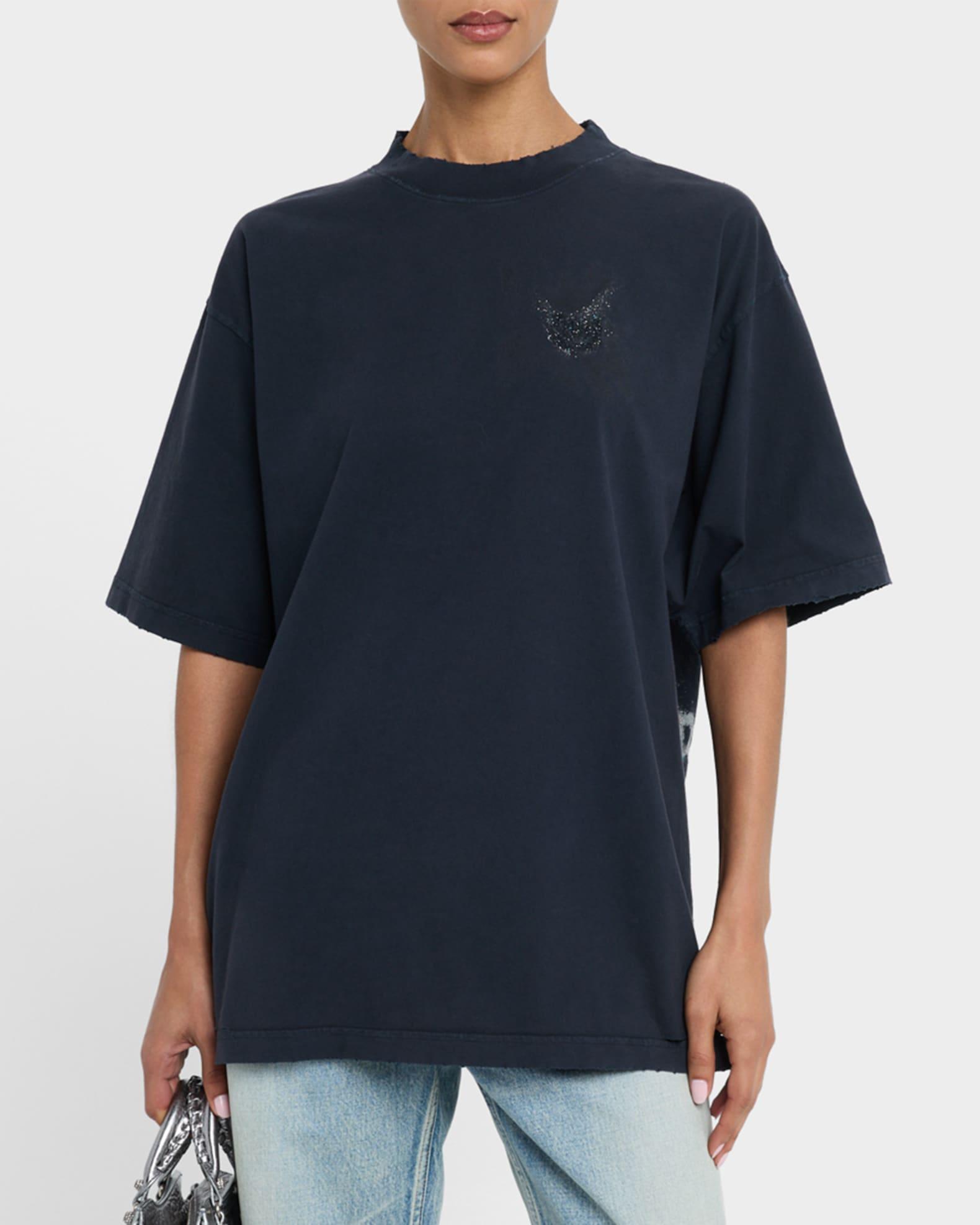 Logo Medium Fit T-Shirt Product Image