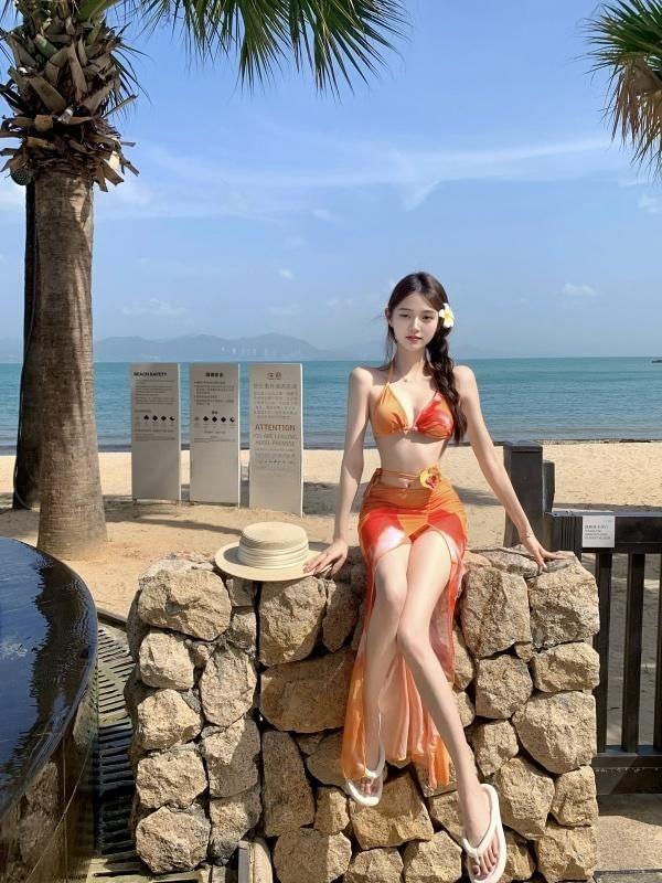 Set: Halter Floral Print Bikini Top + Bottom + Cover Up Skirt Product Image