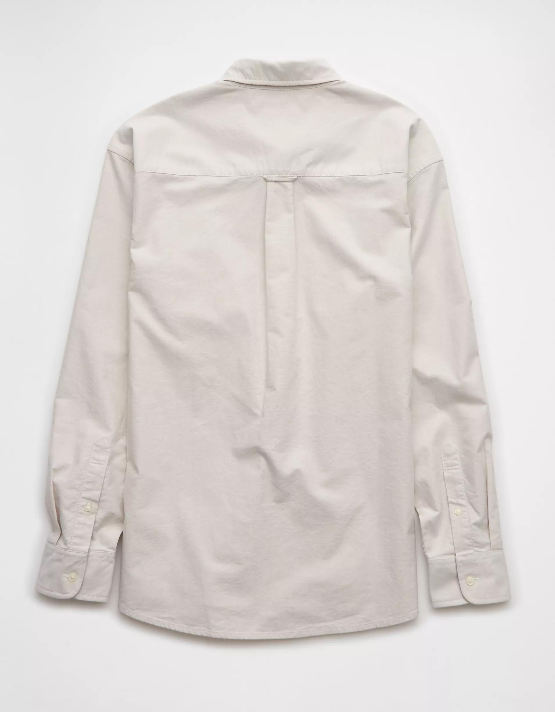 AE Everyday Relaxed Oxford Button-Up Shirt Product Image