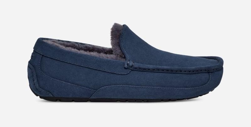 UGG Mens Ascot Sheepskin Slipper Loafers Product Image