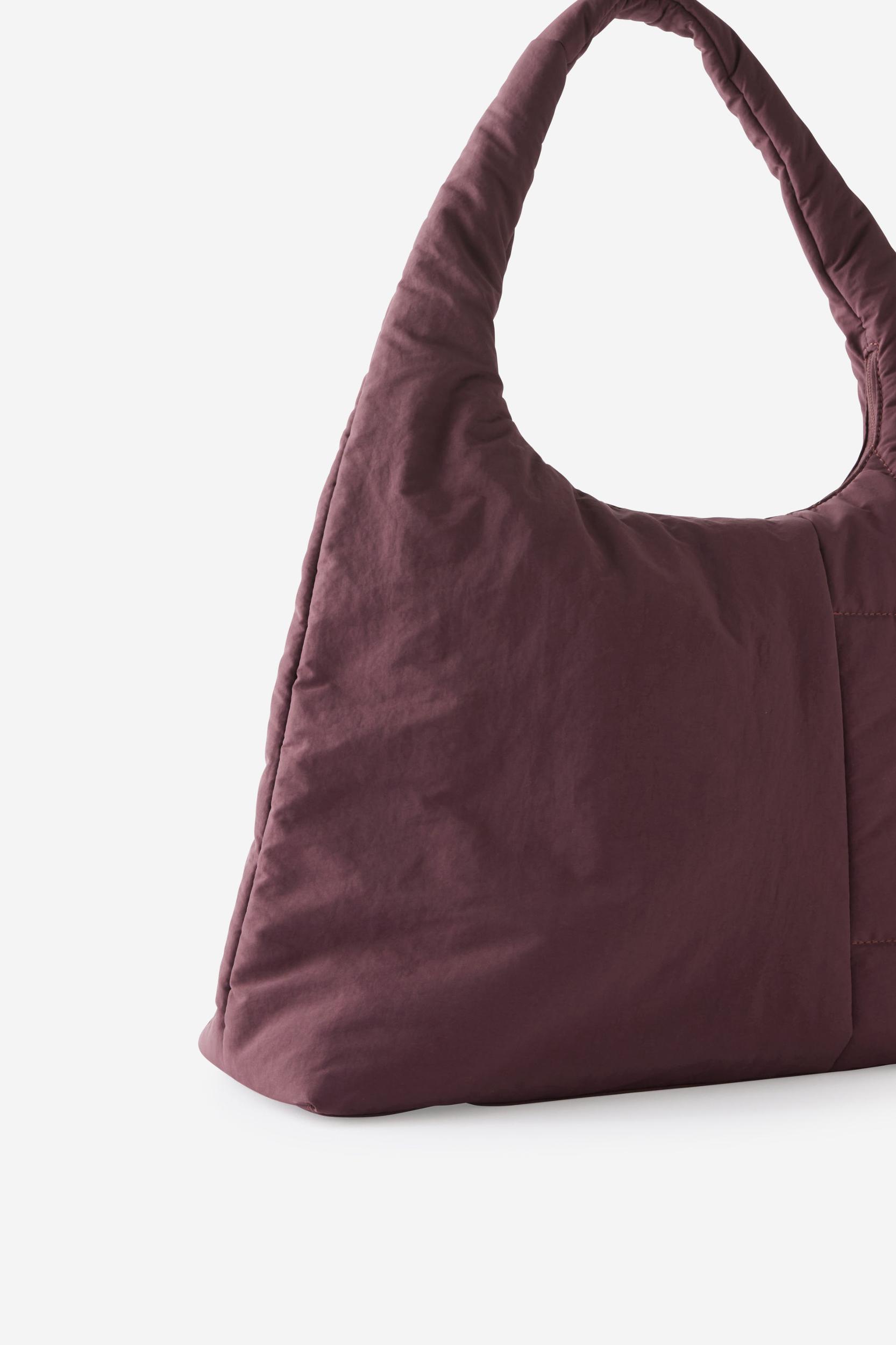 Slouch Gym Bag Product Image