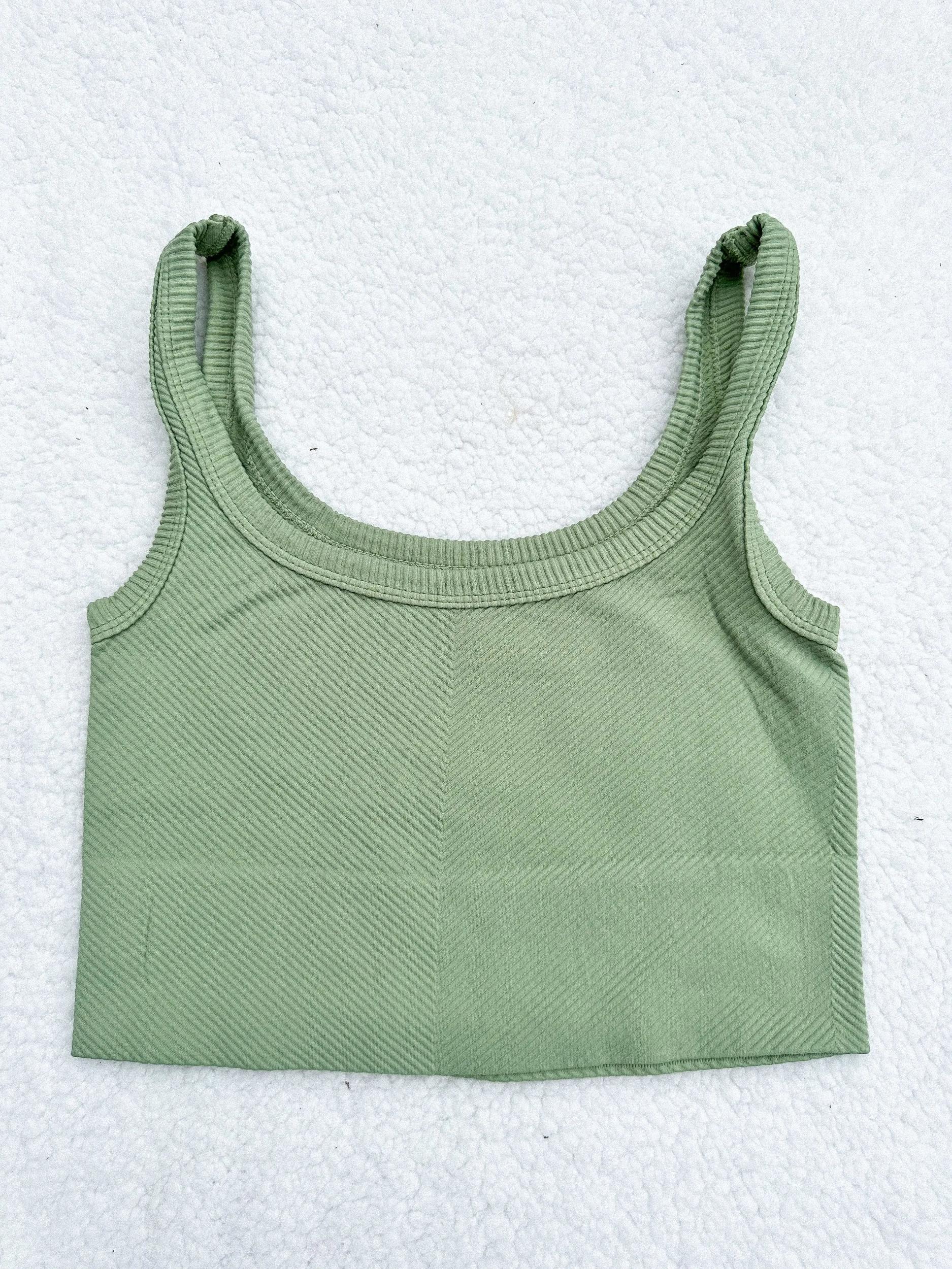 Viral Everyday Nikibiki Tanktop Product Image