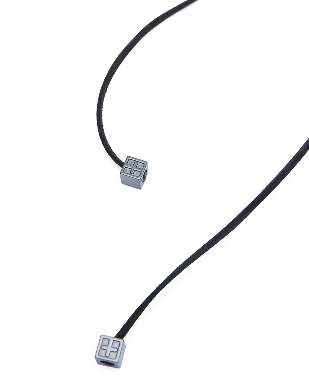 NOIR PEARL CHOKER Female Product Image