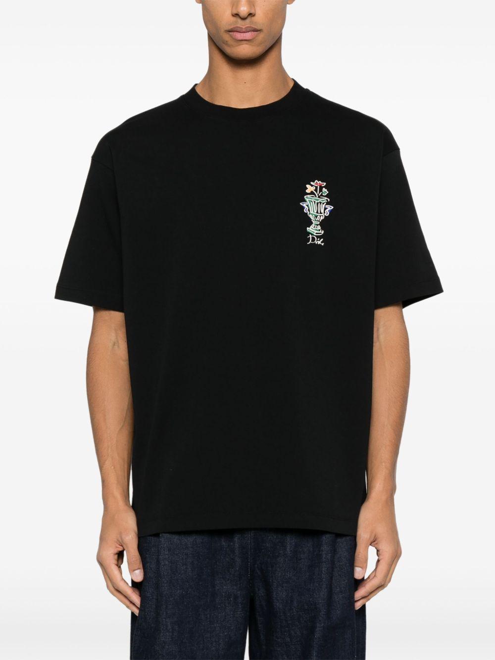 Le Vase T-shirt Product Image