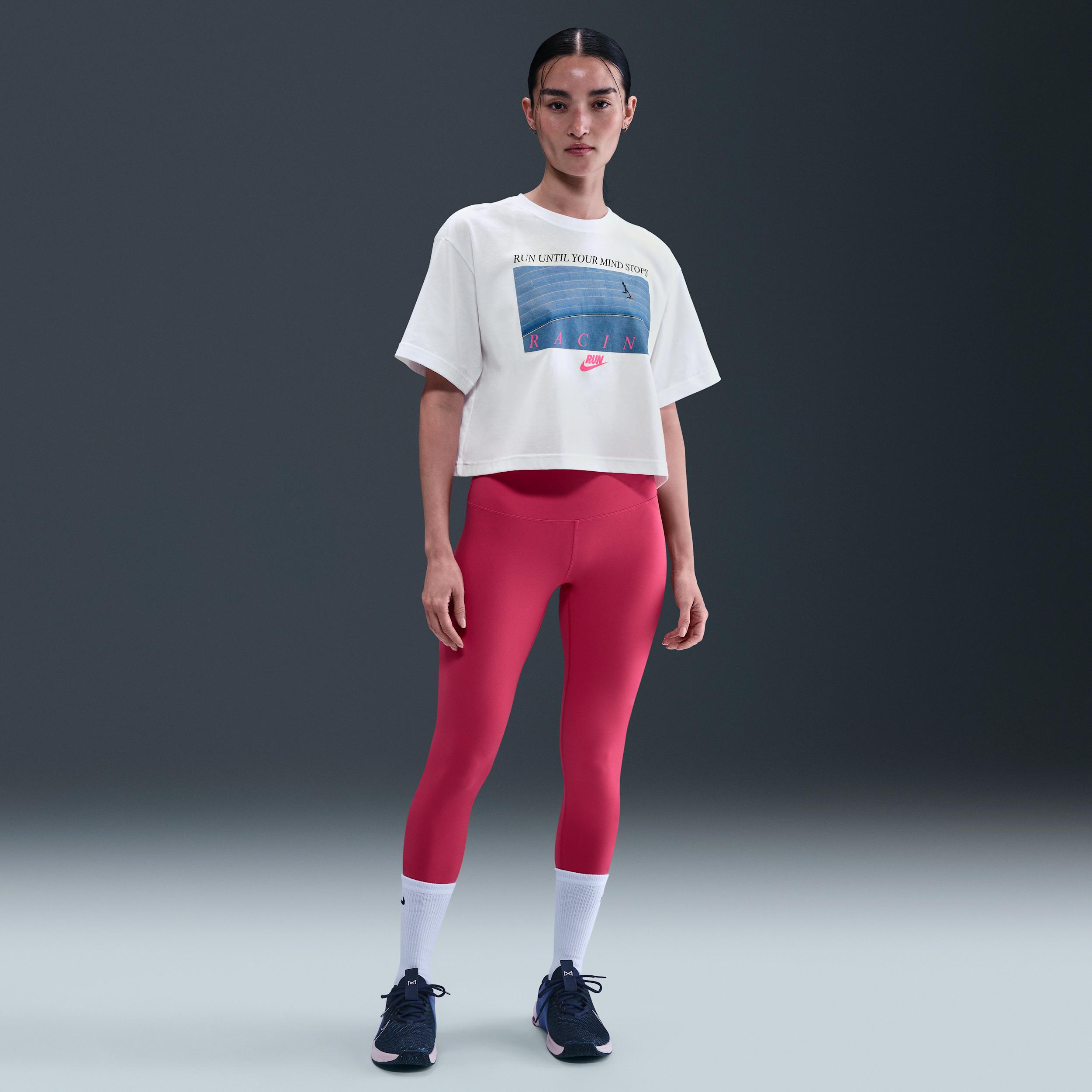 Women's Nike Sportswear Club Cropped T-Shirt Product Image
