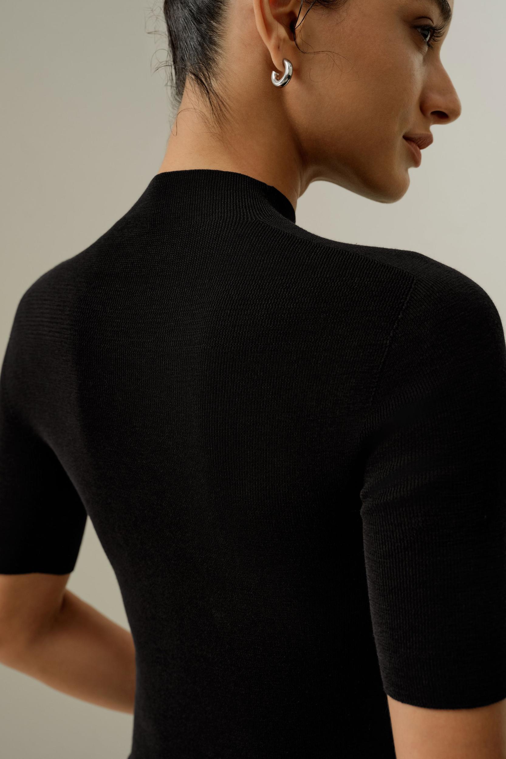 Seamless Silk-Cotton Slim-Fit Knit Top Product Image