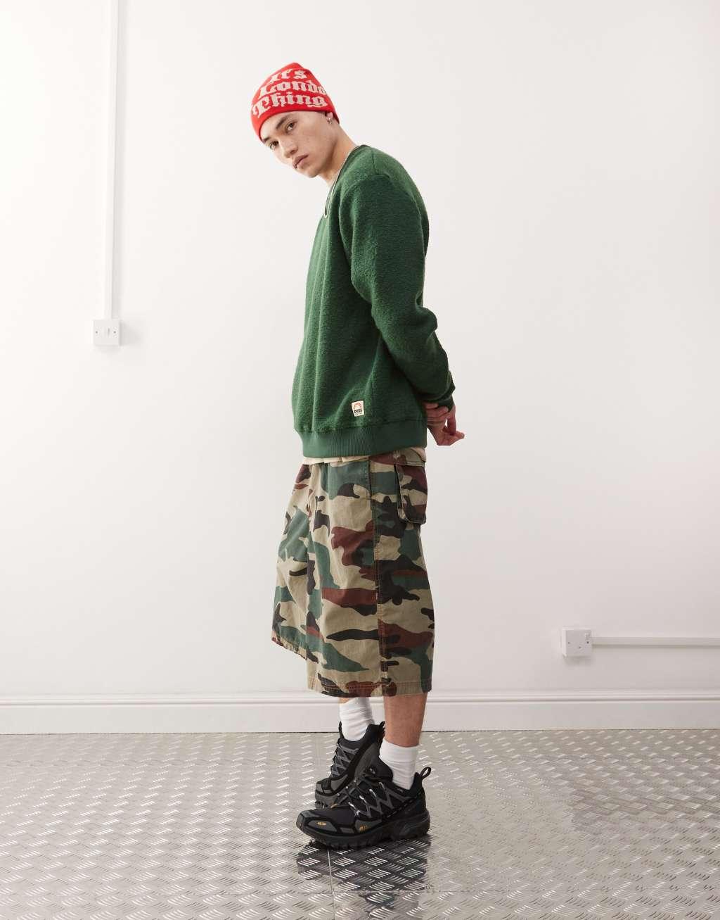 Deus Ex Machina reo textured fleece sweater in green Product Image