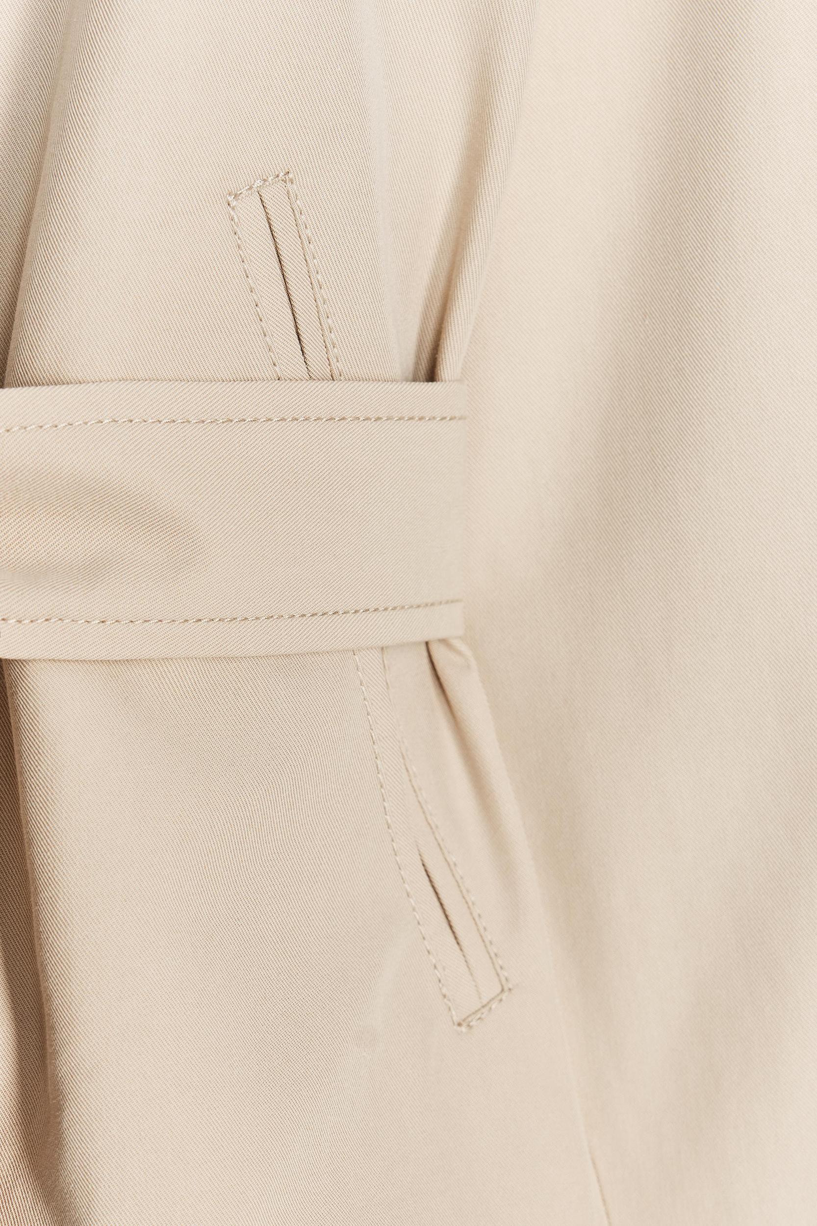 BELTED SHORT TRENCH COAT Product Image