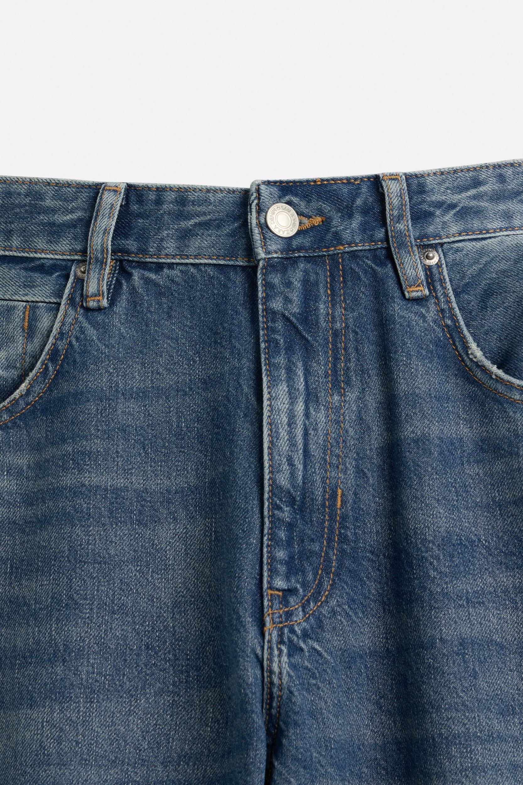 BALLOON FIT JEANS Product Image