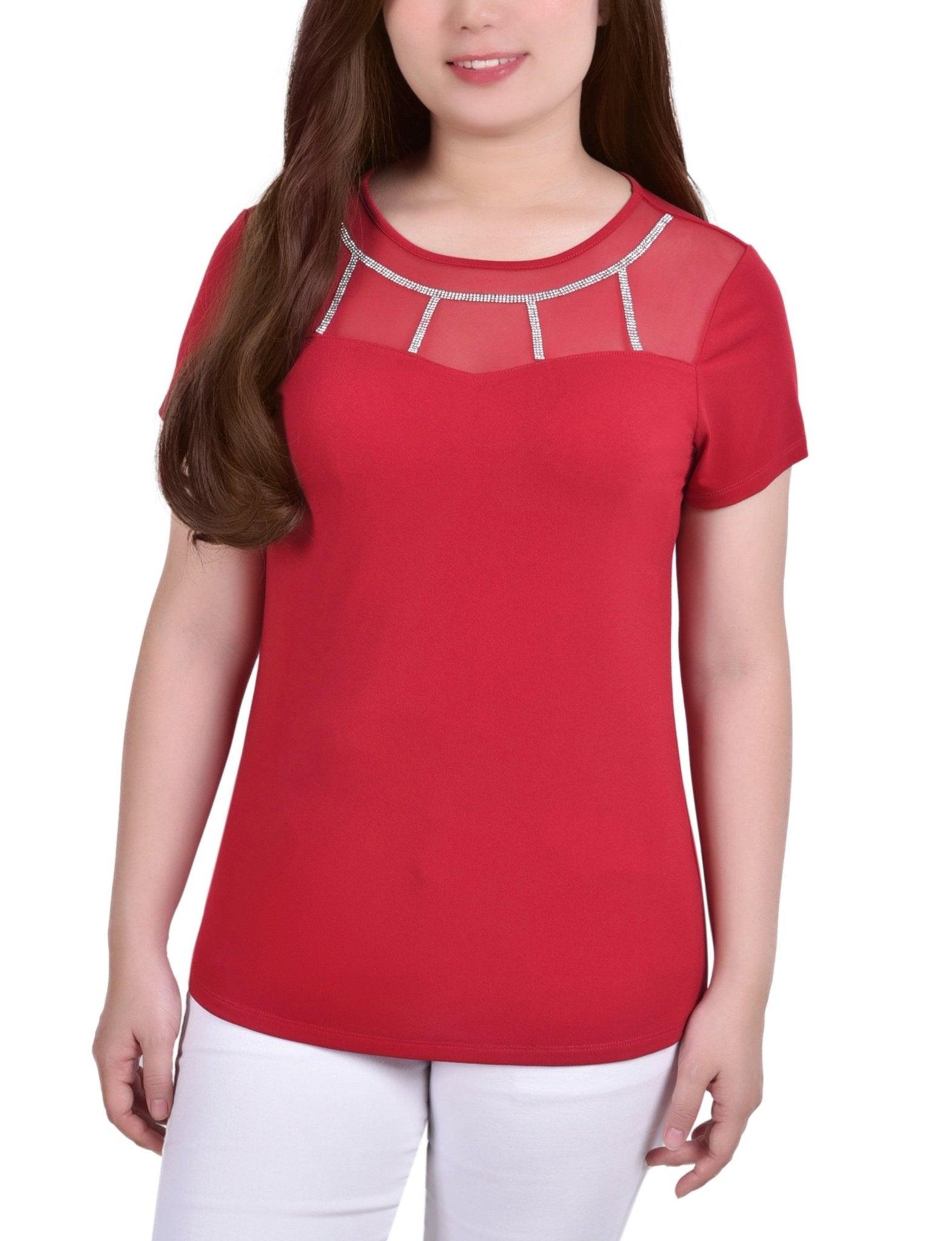 Jalapeno Red 3/4 Sleeve Blouse With Necklace - Petite Product Image