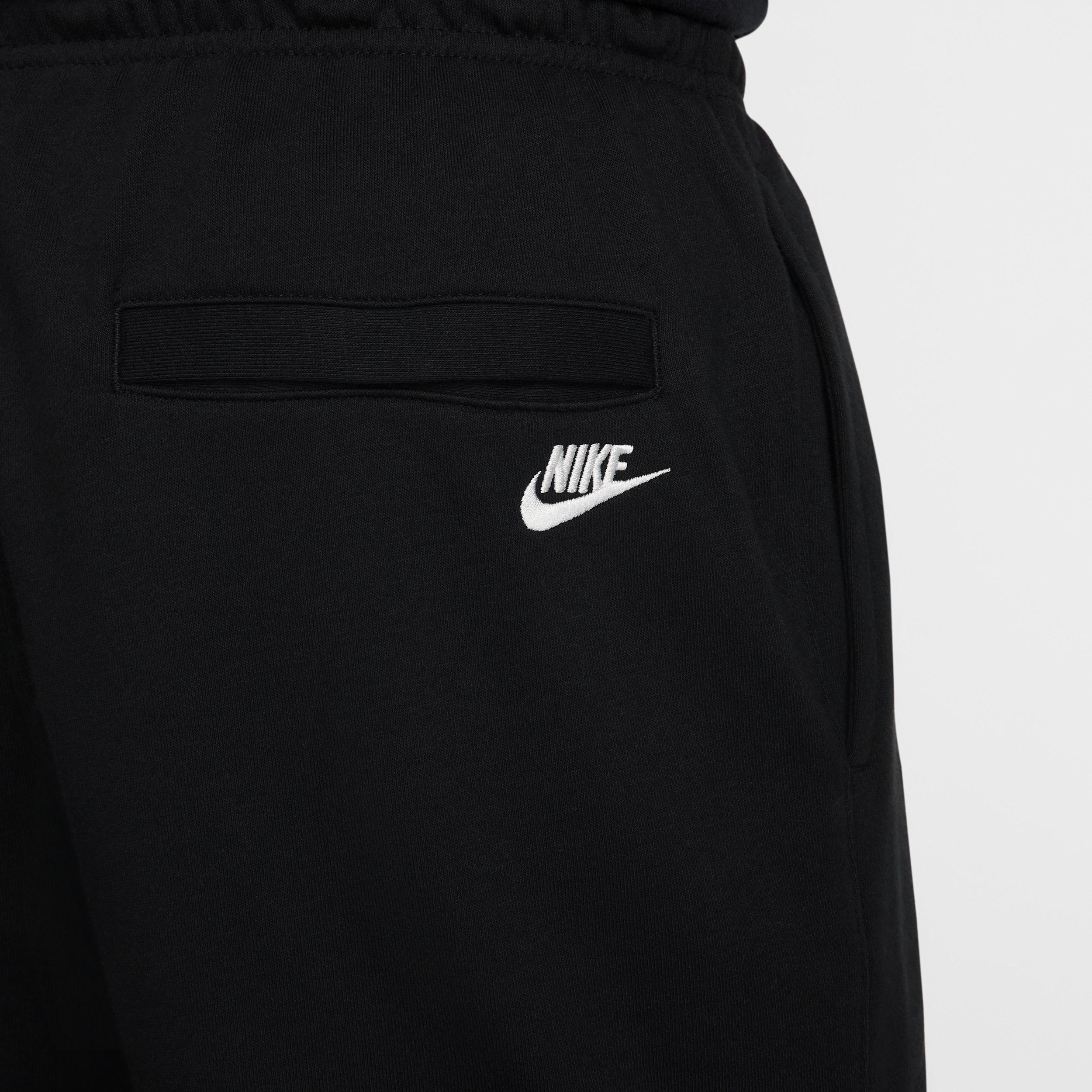 Nike Club Men's French Terry Joggers Product Image