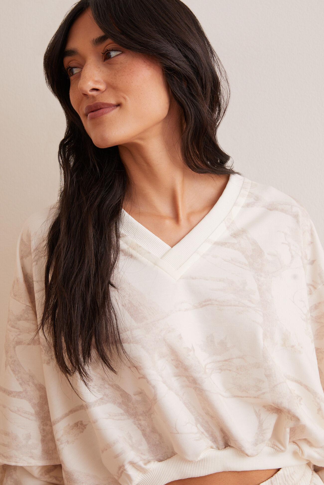 Camo Crush Pullover Product Image