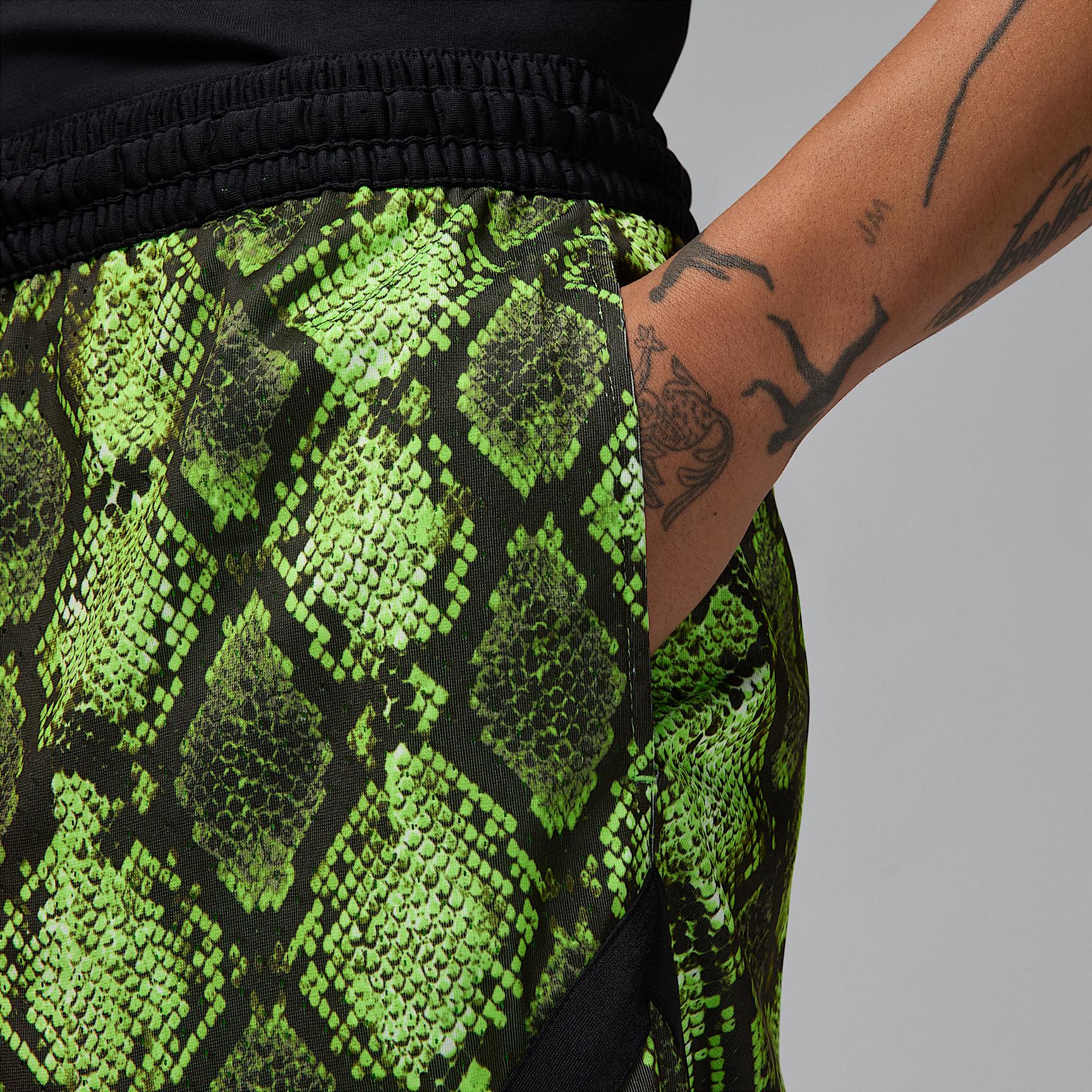 Mens Jordan Sport Dri-FIT Mesh Diamond Shorts | HF9907-133 Product Image