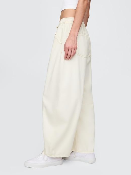 Mid Rise UltraSoft Easy Horseshoe Jeans Product Image