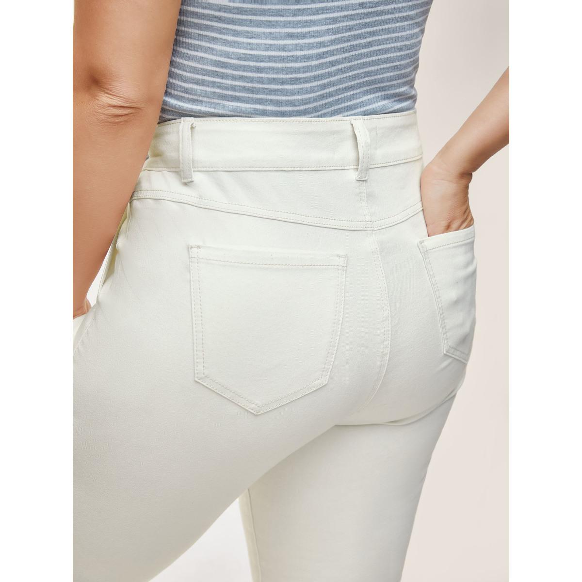 Plus Size Cotton Cropped Straight-Leg Mid-Rise Jeans Women Originalwhite Medium stretch Slanted pocket Jeans BloomChic 24/3X Product Image