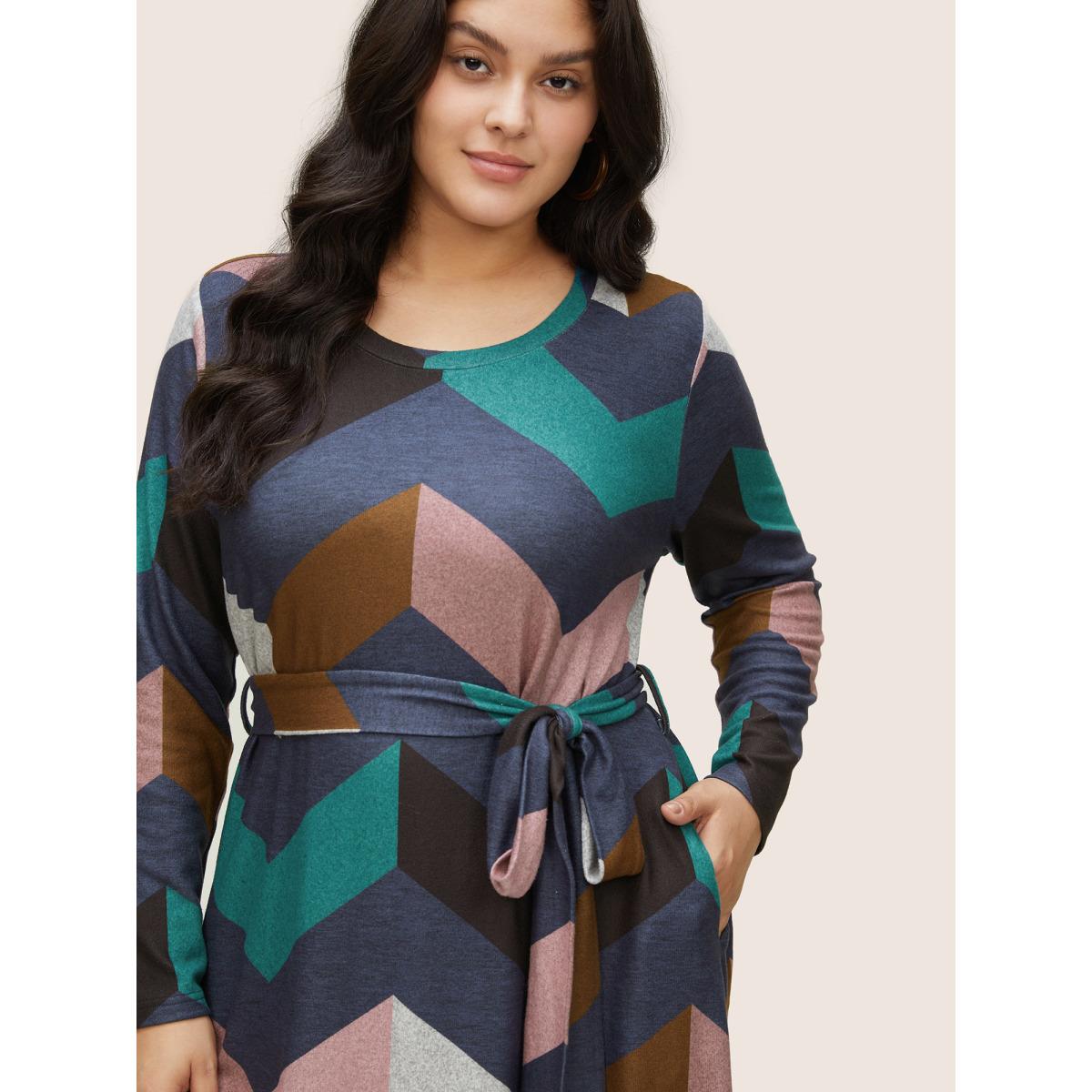 Plus Size Crew Neck Contrast Colorblock Belted Dress Multicolor Women Casual Belted Round Neck Long Sleeve Curvy Midi Dress BloomChic 14-16/1X Product Image