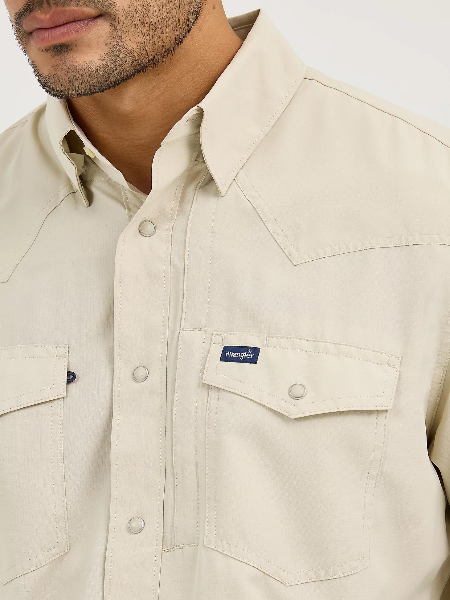 Men's Wrangler Performance Snap Long Sleeve Solid Shirt | Men's SHIRTS | Wrangler® Product Image