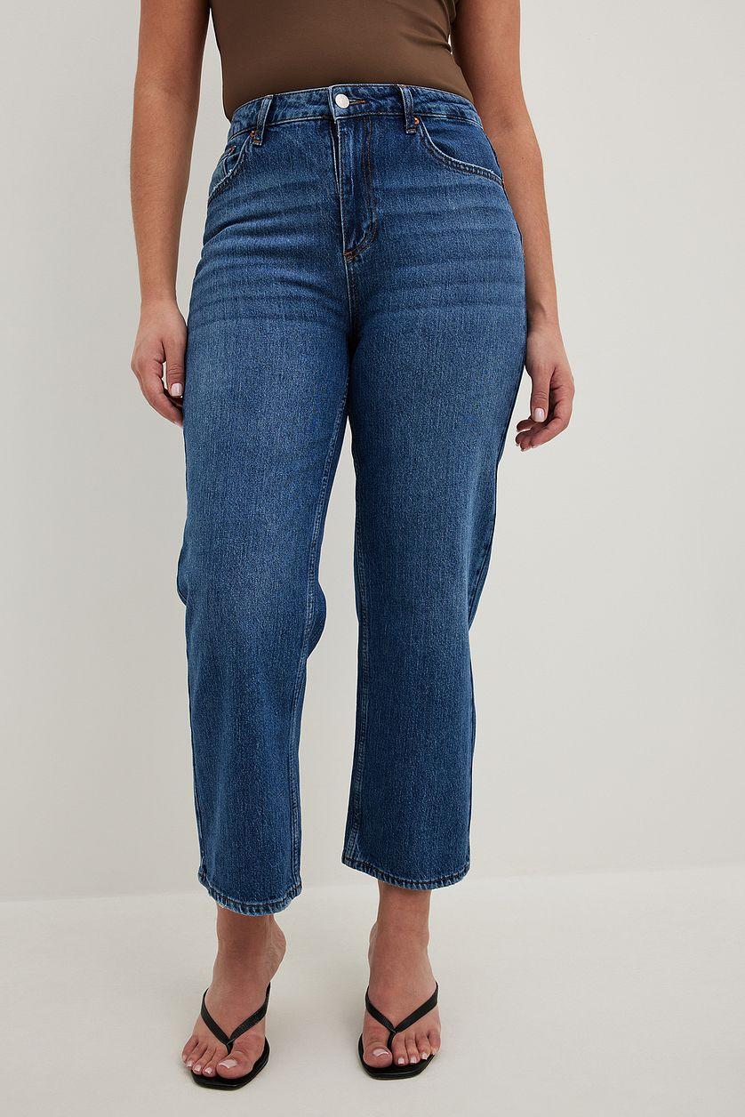 Straight High Waist Cropped Jeans Product Image