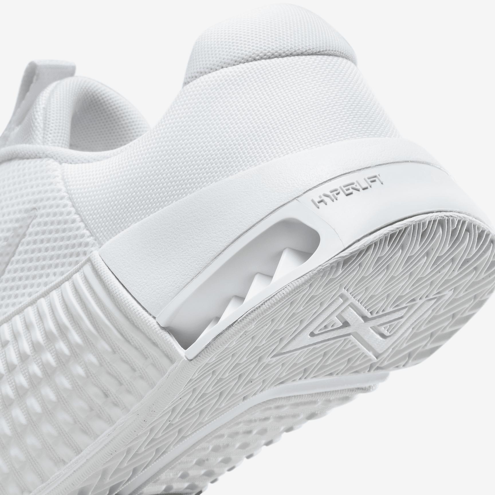 Nike Mens Metcon 9 Workout Shoes | DZ2617-103 Product Image