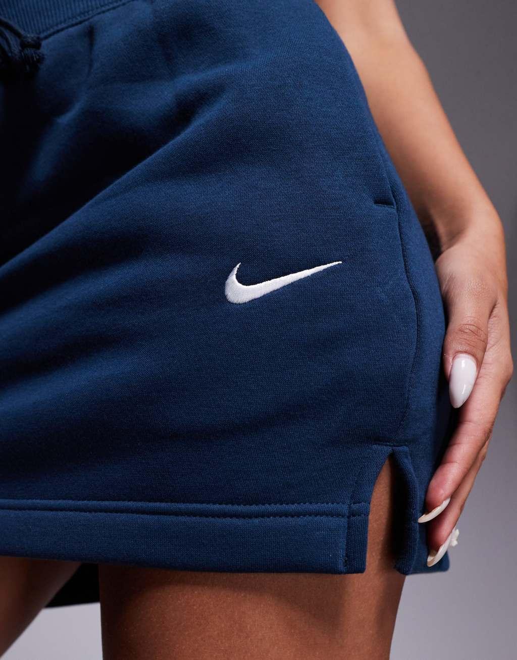 Nike Phoenix fleece mini skirt in navy Product Image