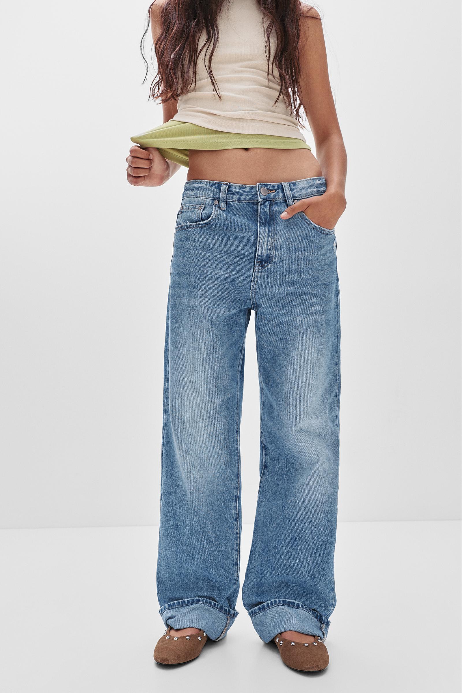 Straight-leg baggy jeans with turn-up hems Product Image