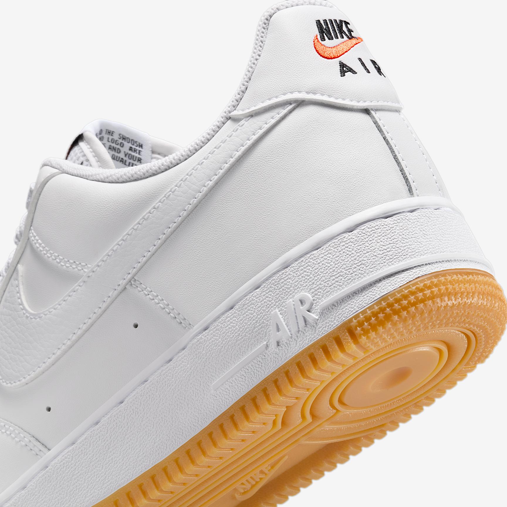 Nike Mens Air Force 1 07 LV8 Shoes | II7630-100 Product Image