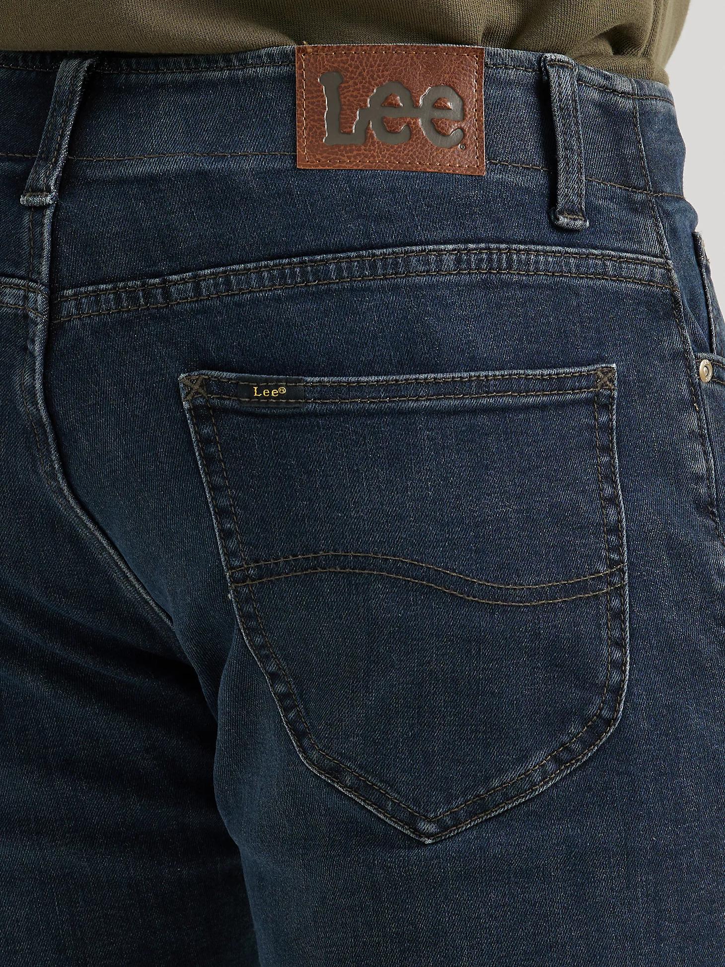 Men's Extreme Motion MVP Straight Fit Tapered Jean | Men's Jeans | Lee® Product Image