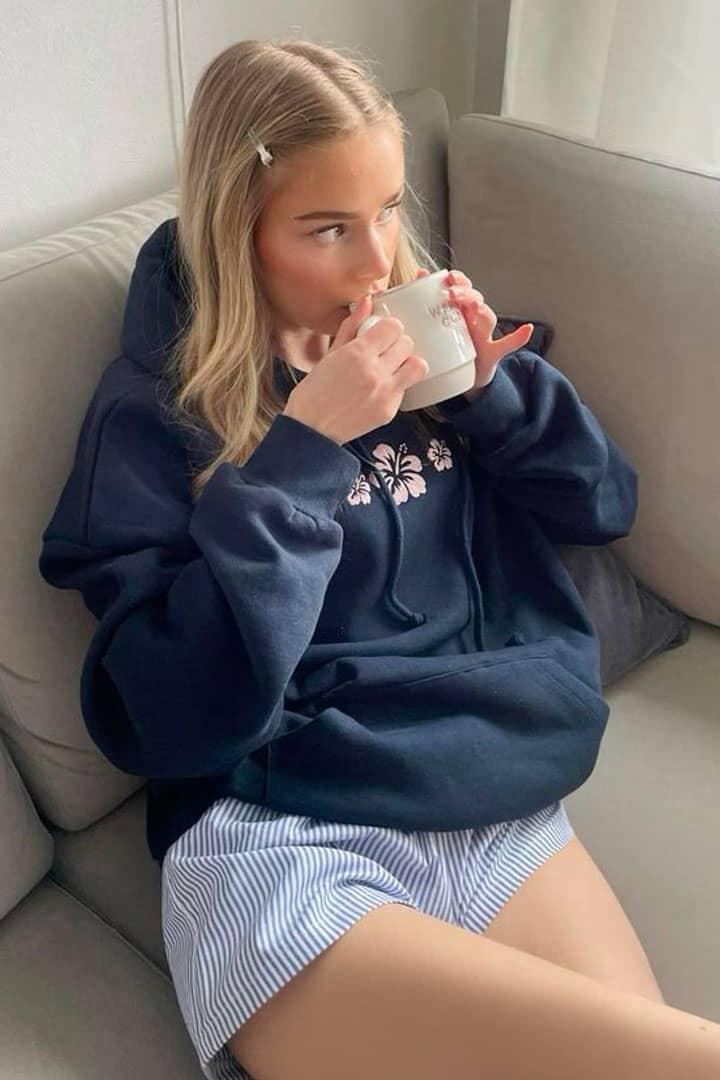 Flower hoodie Product Image